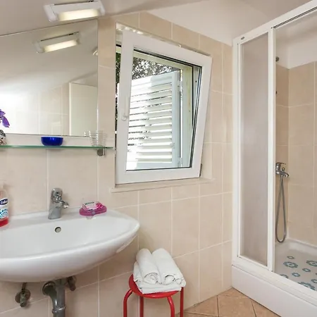 The Beautiful Position In Zaton Veliki Guest house